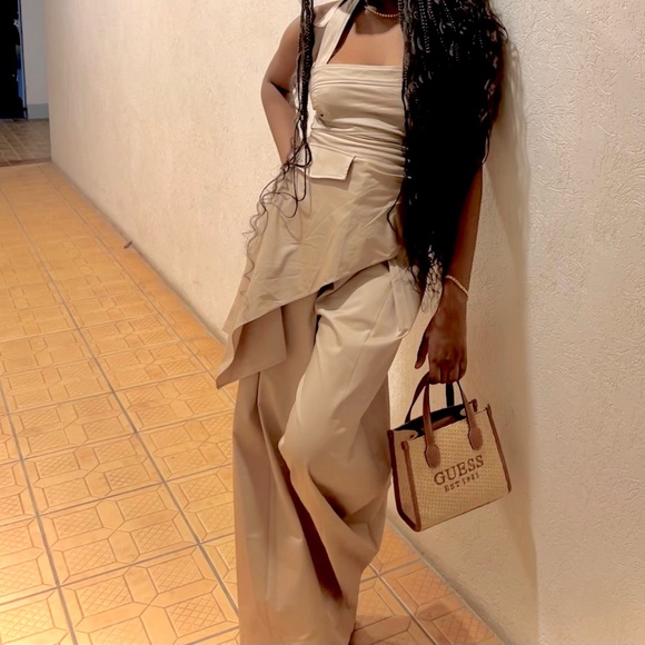 Zara Two Piece, each item was sold separately hence the price. - Picture 2 of 2